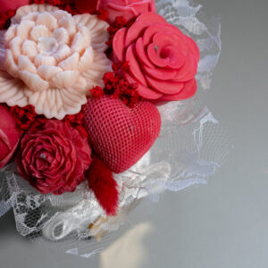 Mothers day red bouquet - Image 3