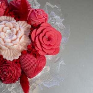 Mothers day red bouquet - Image 4