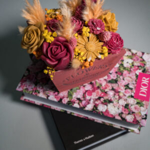 Romantic Garden in Autumn-Φθινοπωρινός κέρινος κήπος σε ξύλινο κασπώ - Image 4