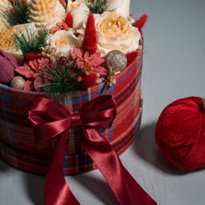 Gingerbread Dream – Χριστουγεννιάτικη Κέρινη Σύνθεση - Image 4