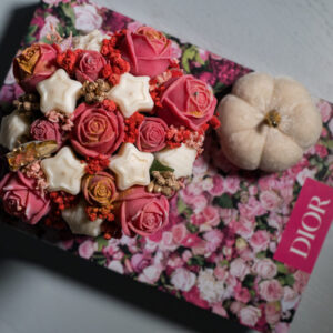 Roses & Stars Glow – Αρωματική Κέρινη Σύνθεση Χριστουγέννων - Image 6