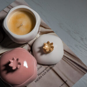 Rodi Luxe- Αρωματικό κερί σε πορσελάνινο δοχείο ρόδι - Image 4