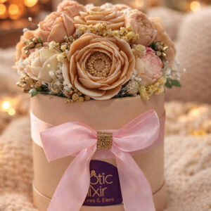 Sandal Rose Elegance Bouquet- Κέρινη σύνθεση σε γήινες αποχρώσεις