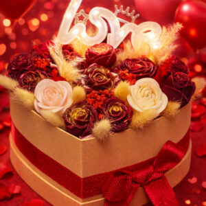 Heart love box- Κέρινη σύνθεση σε κουτί καρδιά με φωτάκι LED