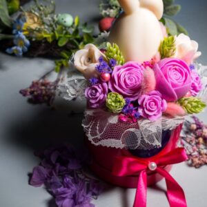 Κέρινη Πασχαλινή Σύνθεση Lavender Bunny Bloom