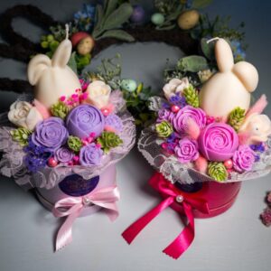 Κέρινη Πασχαλινή Σύνθεση Lavender Bunny Bloom - Image 8