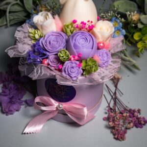Κέρινη Πασχαλινή Σύνθεση Lavender Bunny Bloom - Image 4